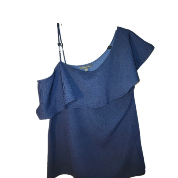 Banana Republic navy blue ruffle top in size medium - Picture 7 of 9